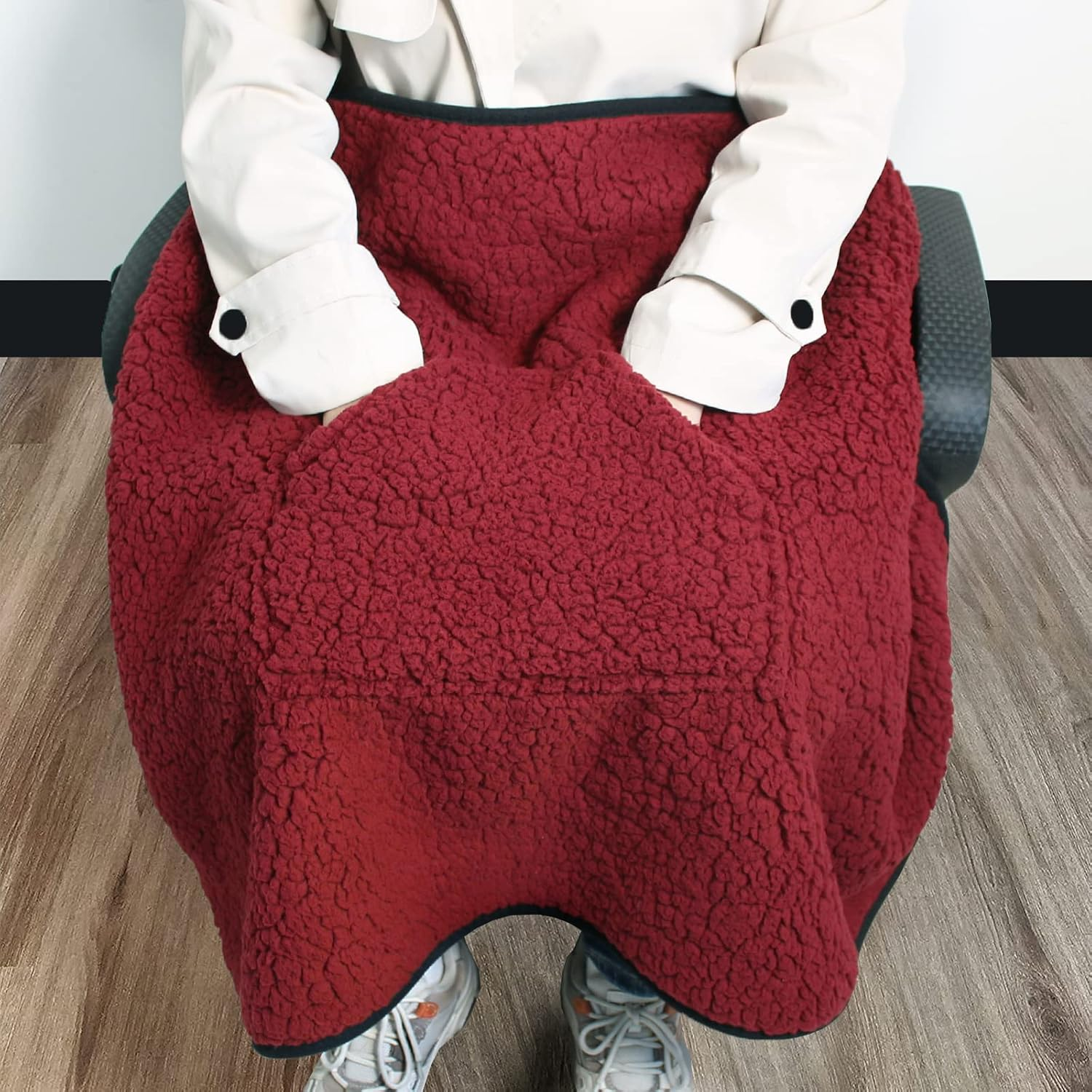 Small Sherpa Lap Blanket with Pocket,Throw Blanket for Recliner,Soft Fuzzy Fleec