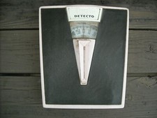 Vintage Mid Century Detecto Bathroom Floor Scale Pink - Retro Bath