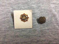 Vintage VFW Veterans of Foreign Wars Lapel Pin Lot of 2
