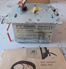 ITT General Controls Combustion Safety Relay Group 7 SS10A30N2  READ -2
