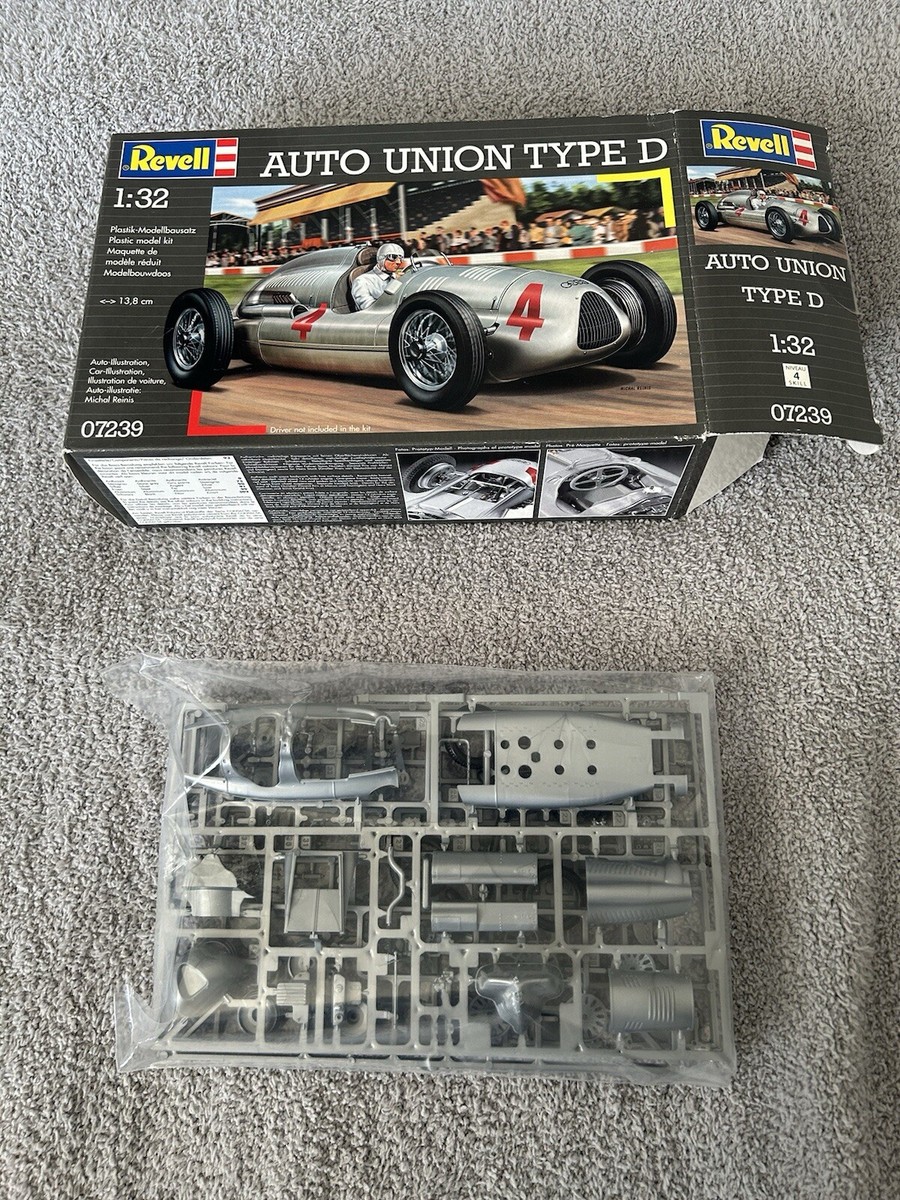 Revell Auto Union Type D 1:32 Skill Plastic Model Kit