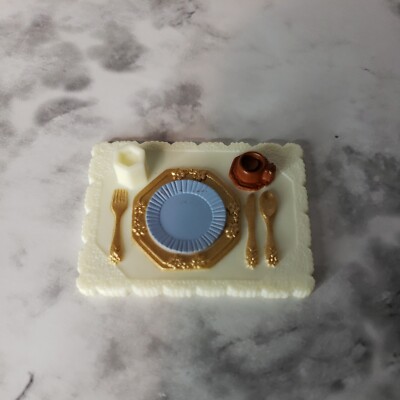 2005 Fisher Price Loving Family Dining Room Deluxe Decor Dinner Food Tray Part 