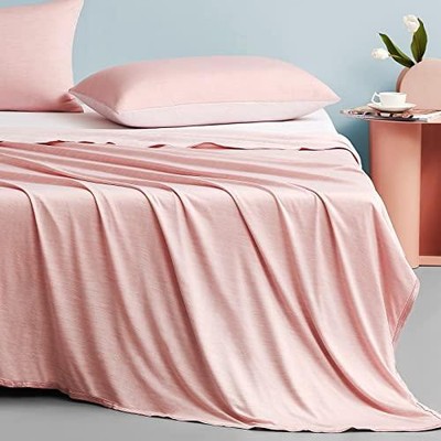 Elegear Revolutionary Cooling Throw Blanket Absorbs Heat to Keep