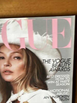 Vogue Russia Magazine May 2019 女性情報誌 Vogue Russia Magazine