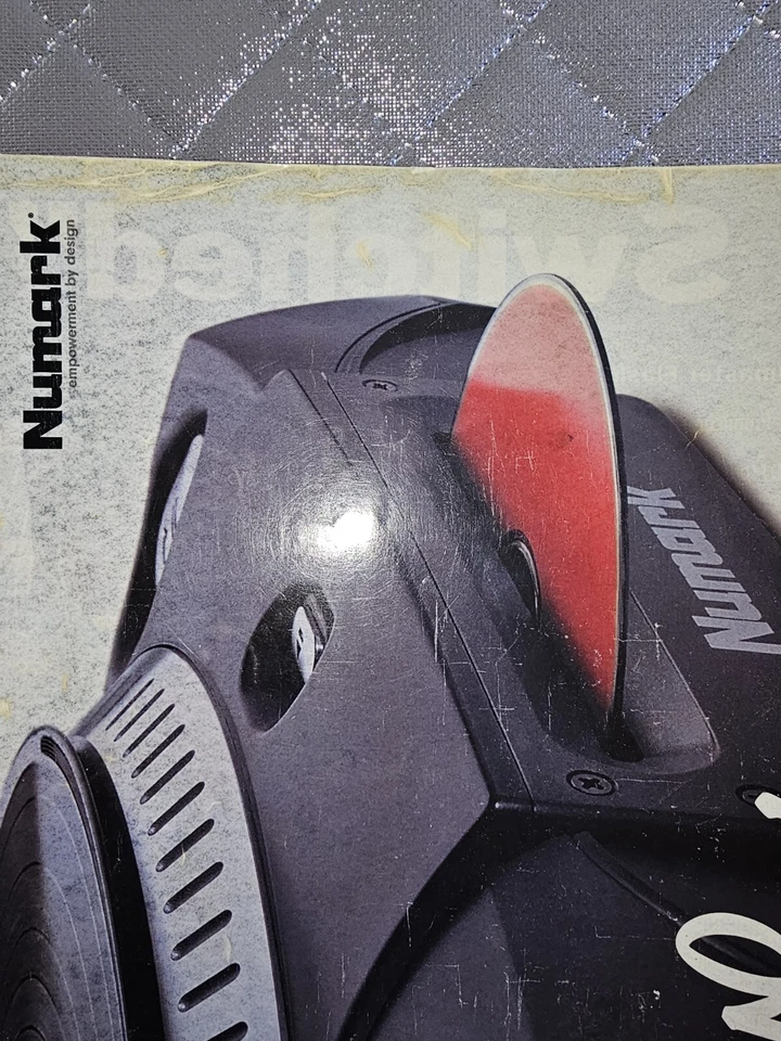 SCRATCH MAGAZINE #1 PREMIERE ISSUE Dr. Dre Eminem Funkmaster Flex Andrew 3000 Foto 4 de 4