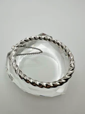 Vintage Sterling Silver Twisted Hinged Bangle JB21