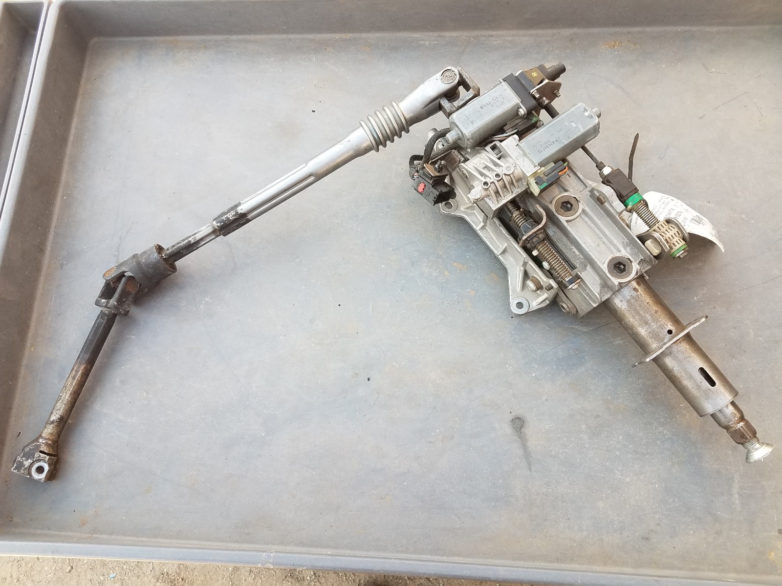 2014-2019 Maserati Quattroporte Steering Column Shaft Module 670003653 (M)
