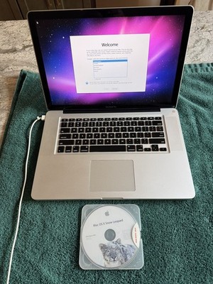Apple MacBook Pro 15.4'' Laptop - MC026LL/A (March, 2009)