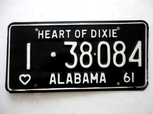 1961 Alabama passenger License plate in Very Good Original Condition 1 - 38-084