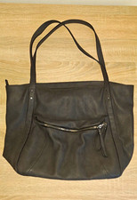 ESPRIT Damen Schultertasche Grau Kunstleder, ...