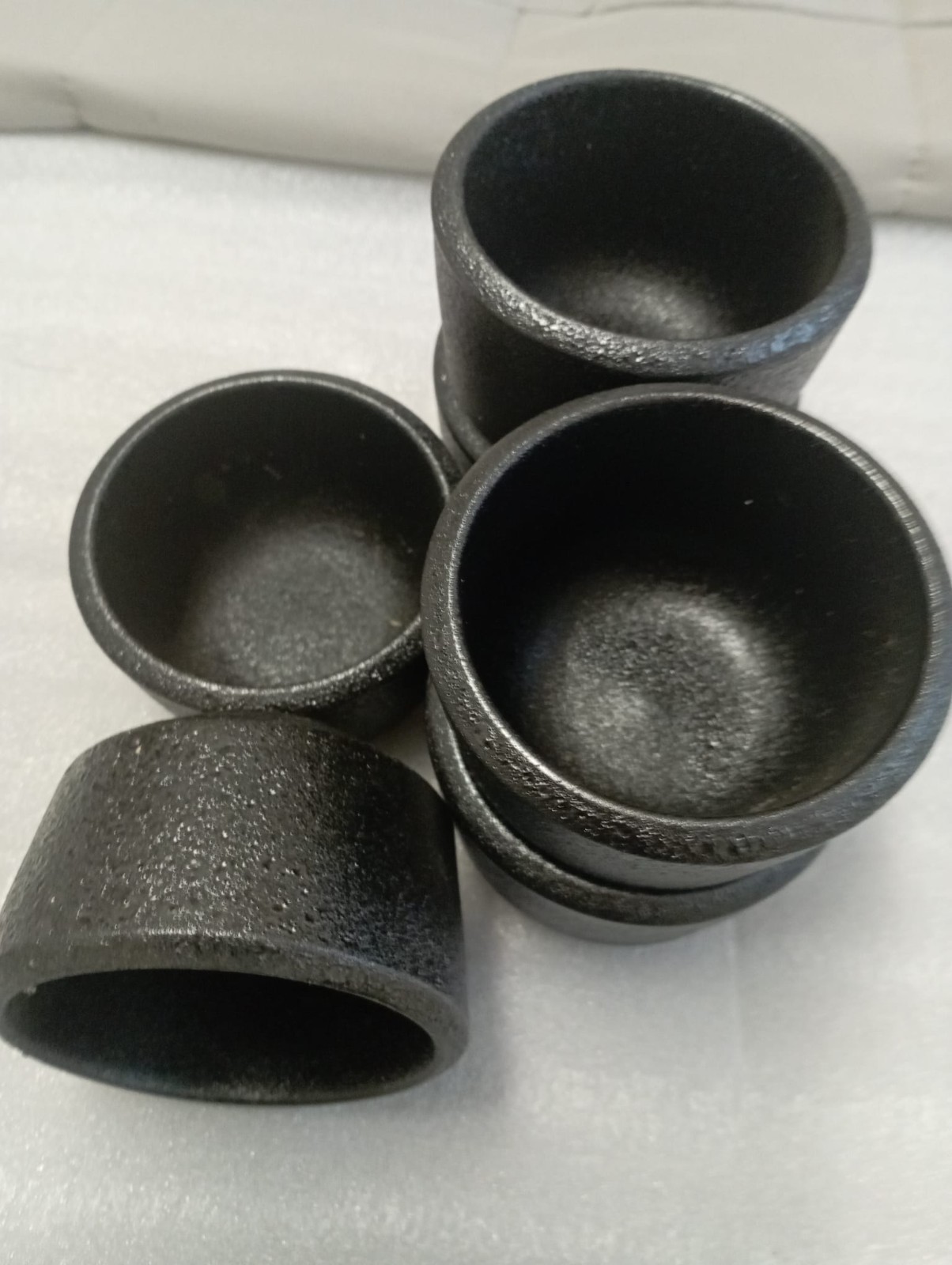 12 Stück Steingut Dipschalen , Rund , Saucenschälchen, Schwarz