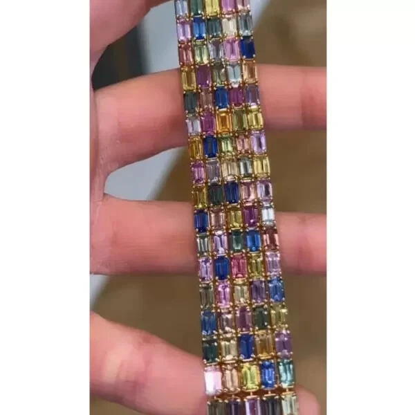 Brazalete distintivo de cinco filas de zafiro multicolor creado en laboratorio de 34 quilates de plata 925 Foto 2 de 4