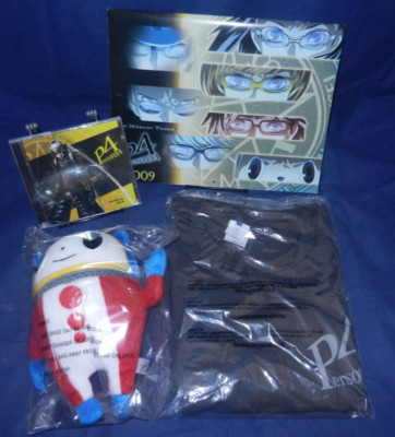 NEW- Shin Megami Tensei Persona 4 Social Link Expan Pk, XL Shirt