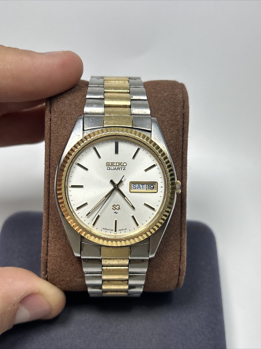 PARTS/REPAIR Seiko SQ 7123-8059 Two Tone Day Date White Dial PARTS/REPAIR Seiko SQ 7123-8059 Two Tone Day Date White Dial