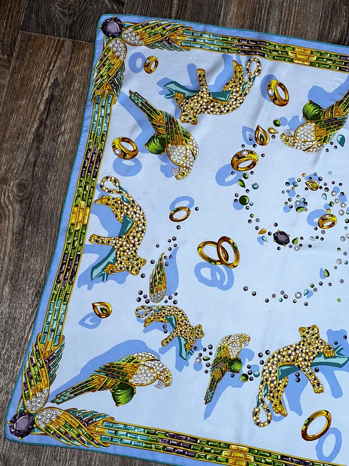 Authentic Cartier Golds Parrot Tiger Silk Scarf 88x84 cms - Image 3 of 4