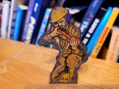 VINTAGE 1930'S MARX TIN LITHO INFANTRY PRIVATE TARGET GAME  SOLDIER