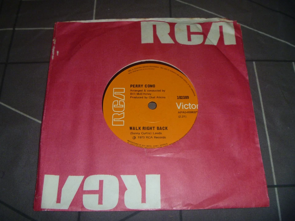 Perry Como ‎– Love Don't Care Original 1973 Australian rel 7" vinyl - Image 4 of 4