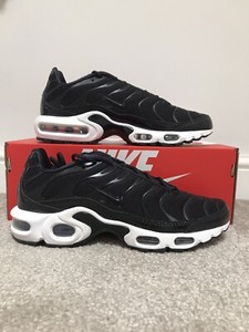 nike tn black size 6