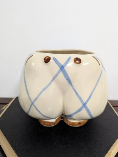 Vintage Shawnee Pottery "Dutch Boy" cookie jar NO TOP