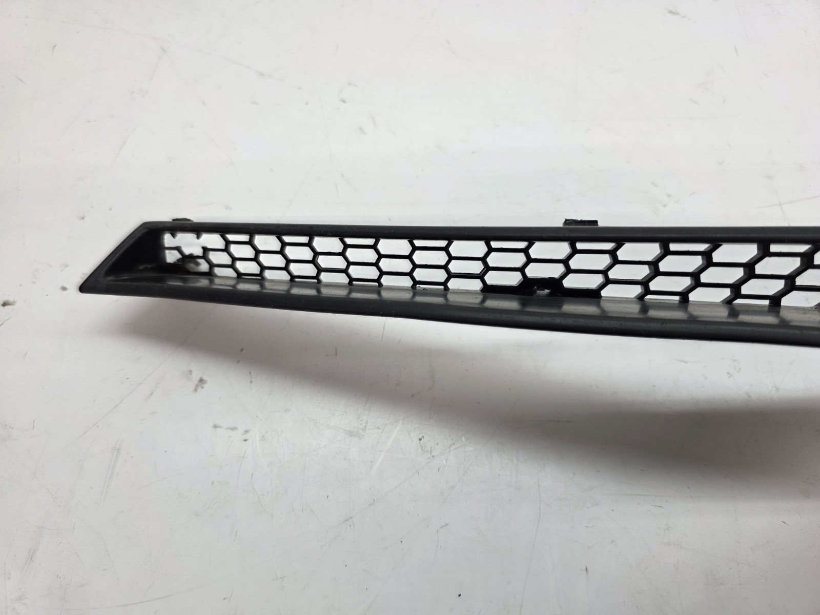 LAMBORGHINI AVENTADOR LP700 FRONT BUMPER CENTER GRILL GRID 470807639A OEM