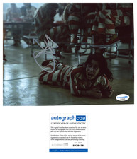 Cristin Milioti ‘The Penguin’ Signed 'Sofia Falcone' 8x10 Photo ACOA