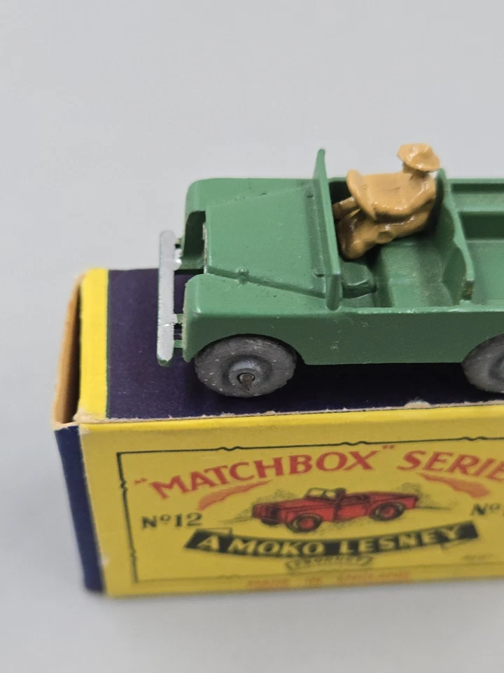 Vintage 1955 Matchbox Lesney #12 Land Rover Jeep With Driver In The Original Box - Image 3 of 4