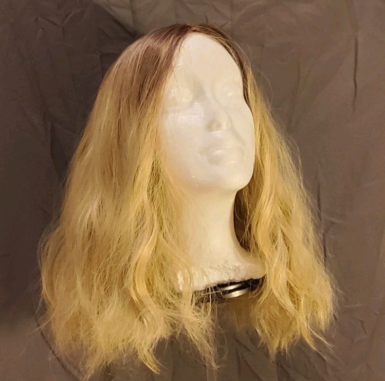 16 Inch Wavy Blonde Wig With Dark Roots And Lace U