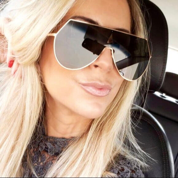 RARE New FENDI EYELINE Gold Grey Oversized Womens Aviator RARE New FENDI EYELINE Gold Grey Oversized Womens Aviator