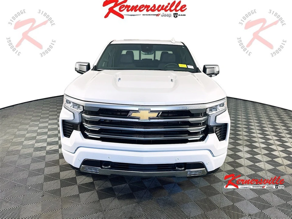 2024 Chevrolet Silverado 1500 High Country - Image 2 of 4