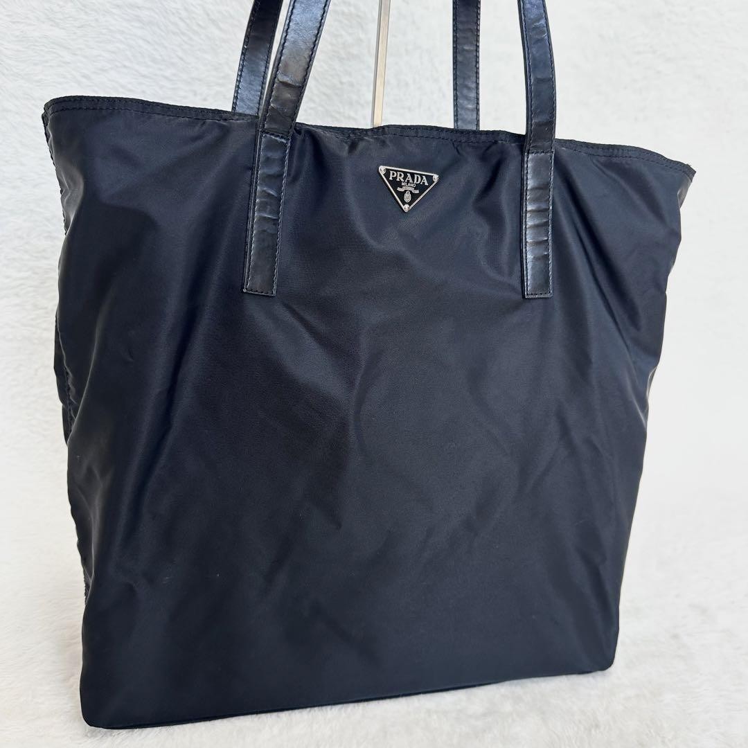 Prada Large Capacity Tote Bag Triangular Logo Nyl… - image 1