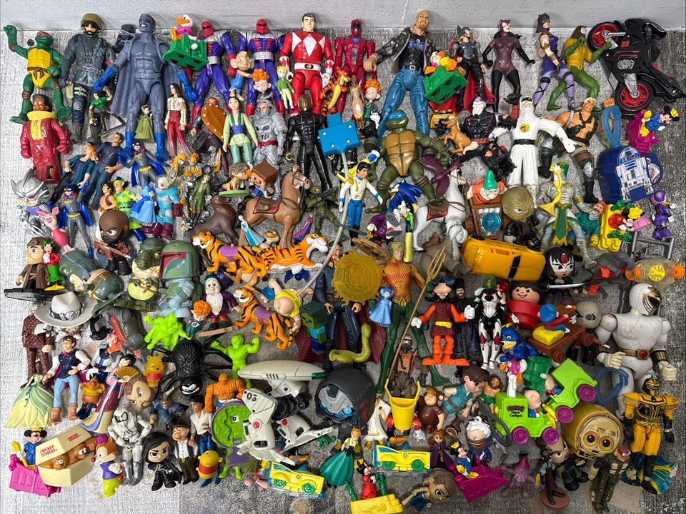 Gran Lote Mixto Figuras de Acción Juguetes Superhéroe Disney DC Marvel Star Wars Tortugas Foto 2 de 4