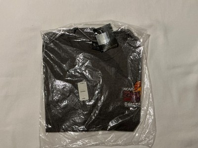 Men's 2004 Final Four San Antiono Gray Tee Large. Never open
