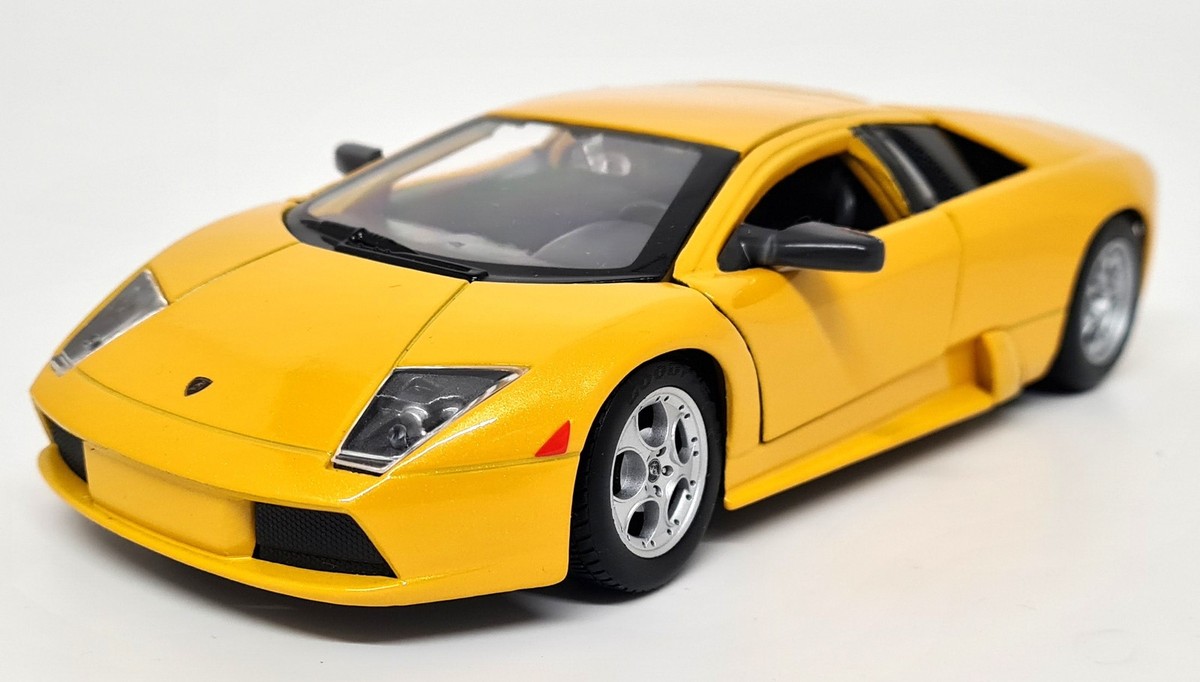 Maisto 1/24 - Lamborghini Murcielago LP640 Yellow Diecast Scale