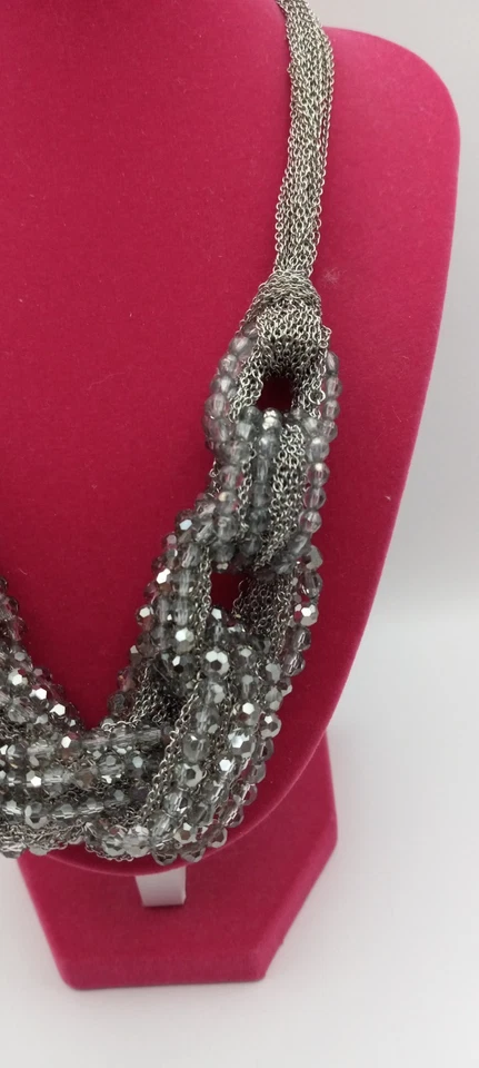 Banana Republic cadenas de metal tejido multihilo/cristal facetado gris (de colección) Foto 4 de 4