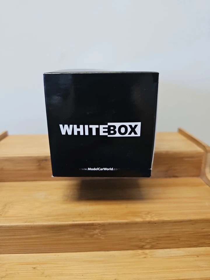 Whitebox Diecast Modelo Escala 1:43, 1948 International Harvester Raro Foto 4 de 4