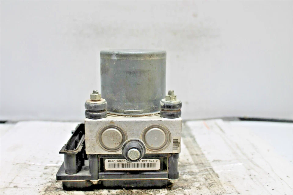 92203488 Pontiac G6 2008-09 ABS módulo de controle de bomba de freio antibloqueio 311 5D3 - Imagem 2 de 4