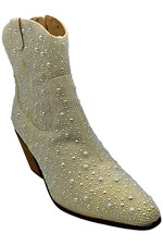 Blue by Betsey Johnson women's Diva Pearl