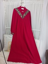 70s 80s VTG Vanity Fair pink Red Zip Velour Robe House Coat dress Pockets mumu