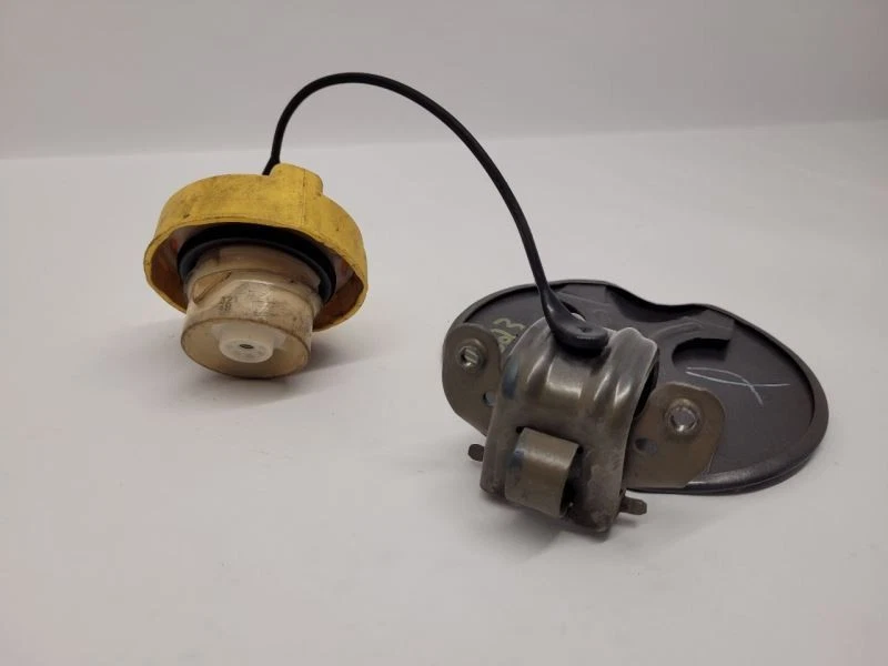 Серая дверь топливного бака 2009-2020 Dodge Journey - Изображение 4 из 4