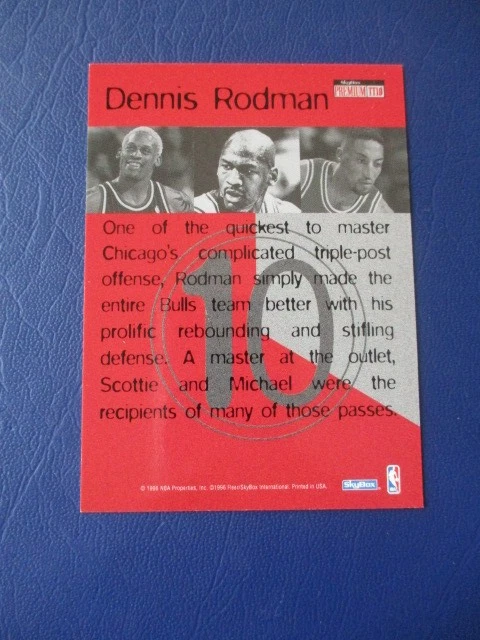 Tarjeta SkyBox Premium Dennis Rodman Triple Threats 1996-97 #TT10 Chicago Bulls Foto 2 de 2