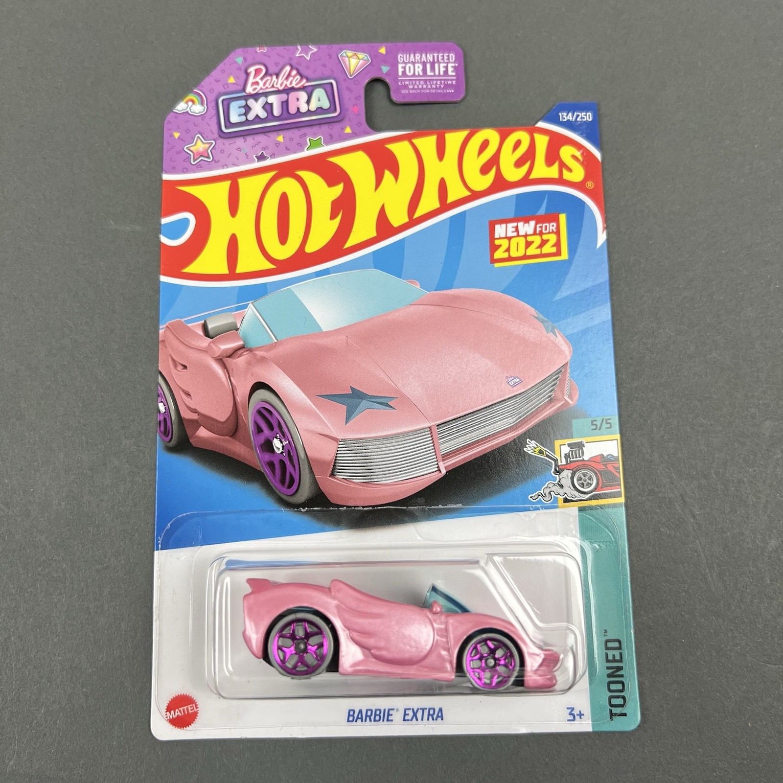 2022 Hot Wheels Pink Barbie Extra Tooned 134/250 Diecast 1:64