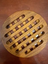 Wooden Trivet, Round , Lattice, 7.5" x .5", Multipurpose