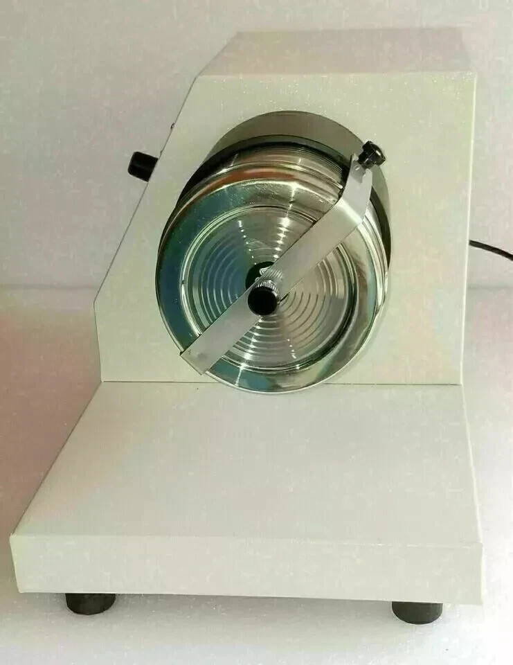 Foto 11 di 14