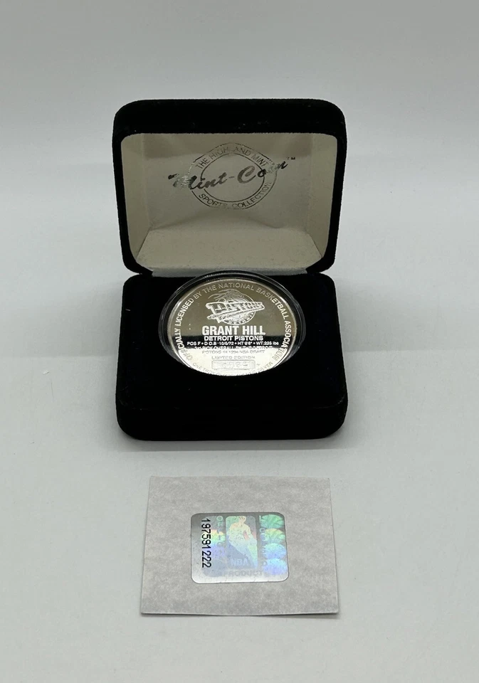 Grant Hill Detroit Pistons NBA One Troy Ounce .999 Fine Silver Medallion - Image 3 of 4