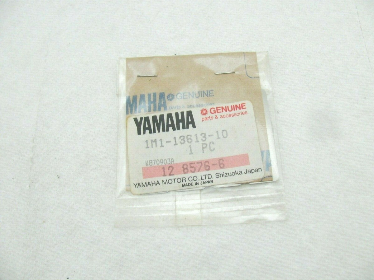 NOS Vintage Yamaha OEM Intake Reed Valve Petal 1M1-13613-10-00 | eBay