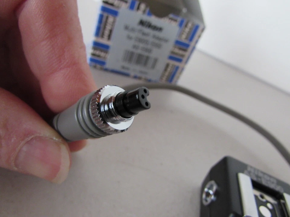 NIKON Camera Multi-Flash Adapter for E900S/E950 AS-E900 Made in Japan - Image 4 of 4