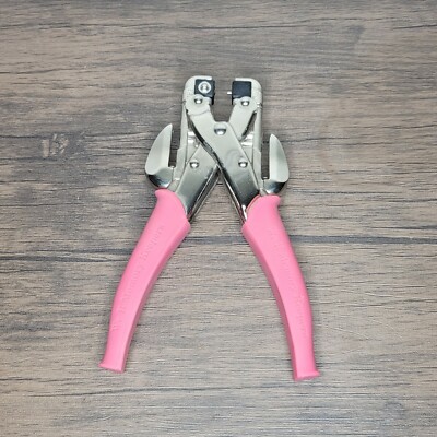 We R Memory Keepers Crop-A-Dile Hole Puncher Eyelet Snap Setter Pink 8 Tools