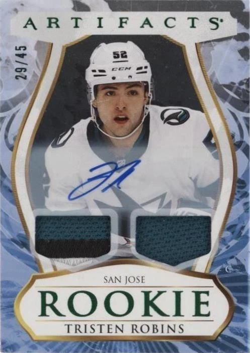 Emerald Autograph Material Relics