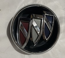 2017-2023 Buick Lacrosse Envision Front Grille Tri-shield Emblem Badge Oem