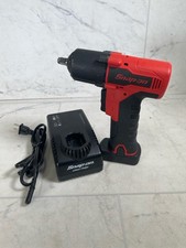Snap-on Ct861 14.4 V 38 Drive Microlithium Cordless Impact Wrench A1g007776 Snap-on Ct861 14.4 V 38 Drive Microlithium Cordless Impact Wrench A1g007776